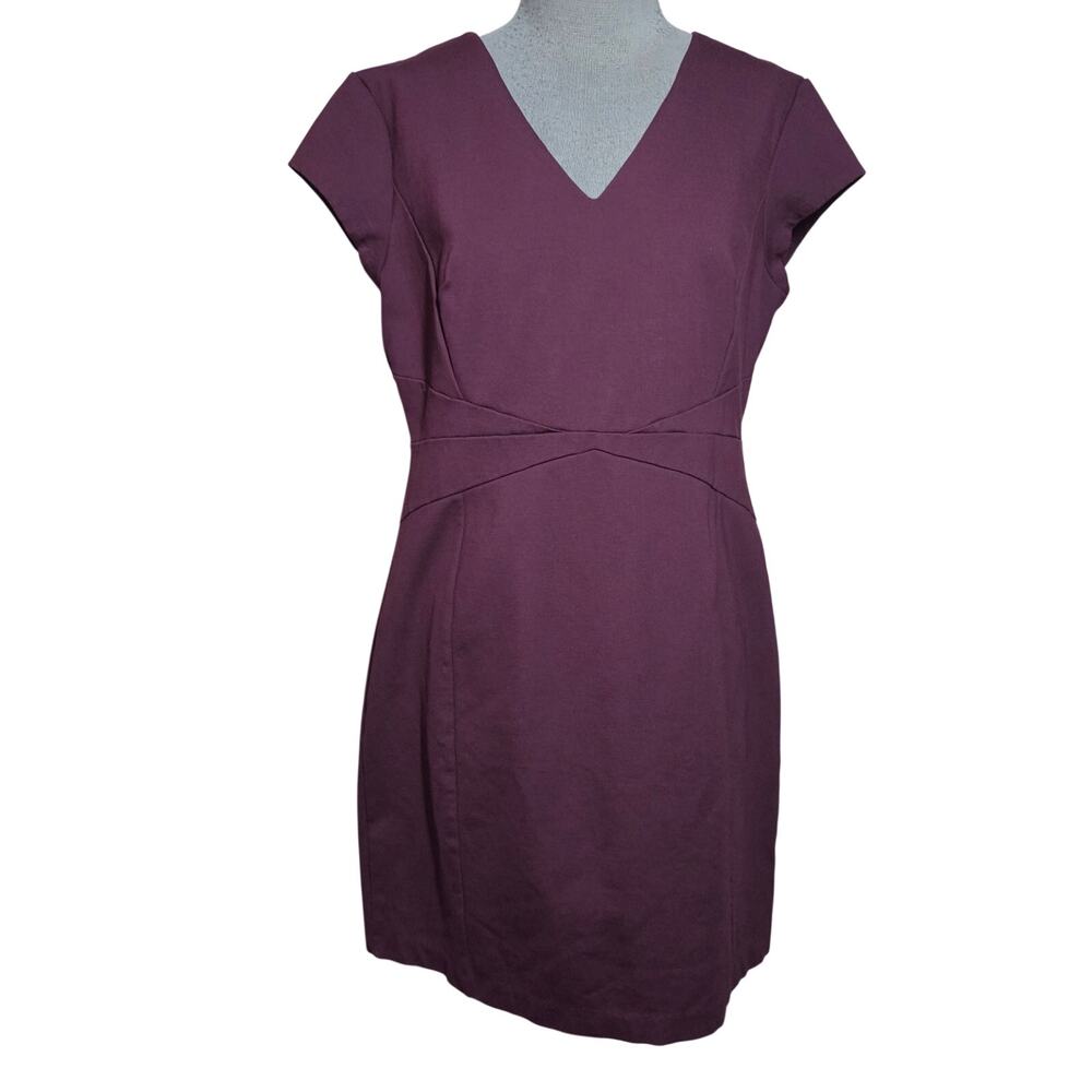 V Neck Bodycon Zip Accent Dress Size 14 Petite